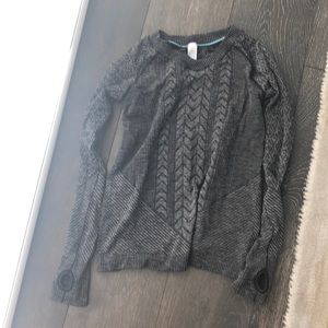 Thermal pattern Ivivva top